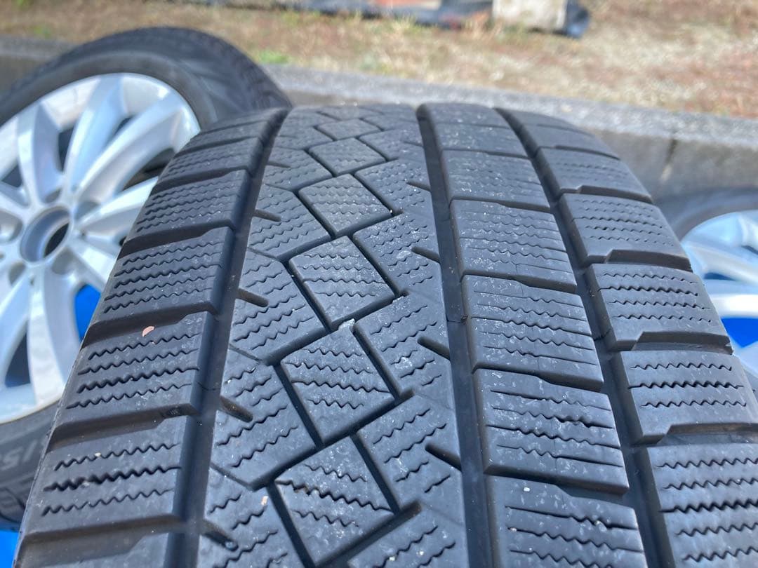 ベンツAクラス　16インチ純正アルミ➕2023年スタットレスタイヤ4本セット