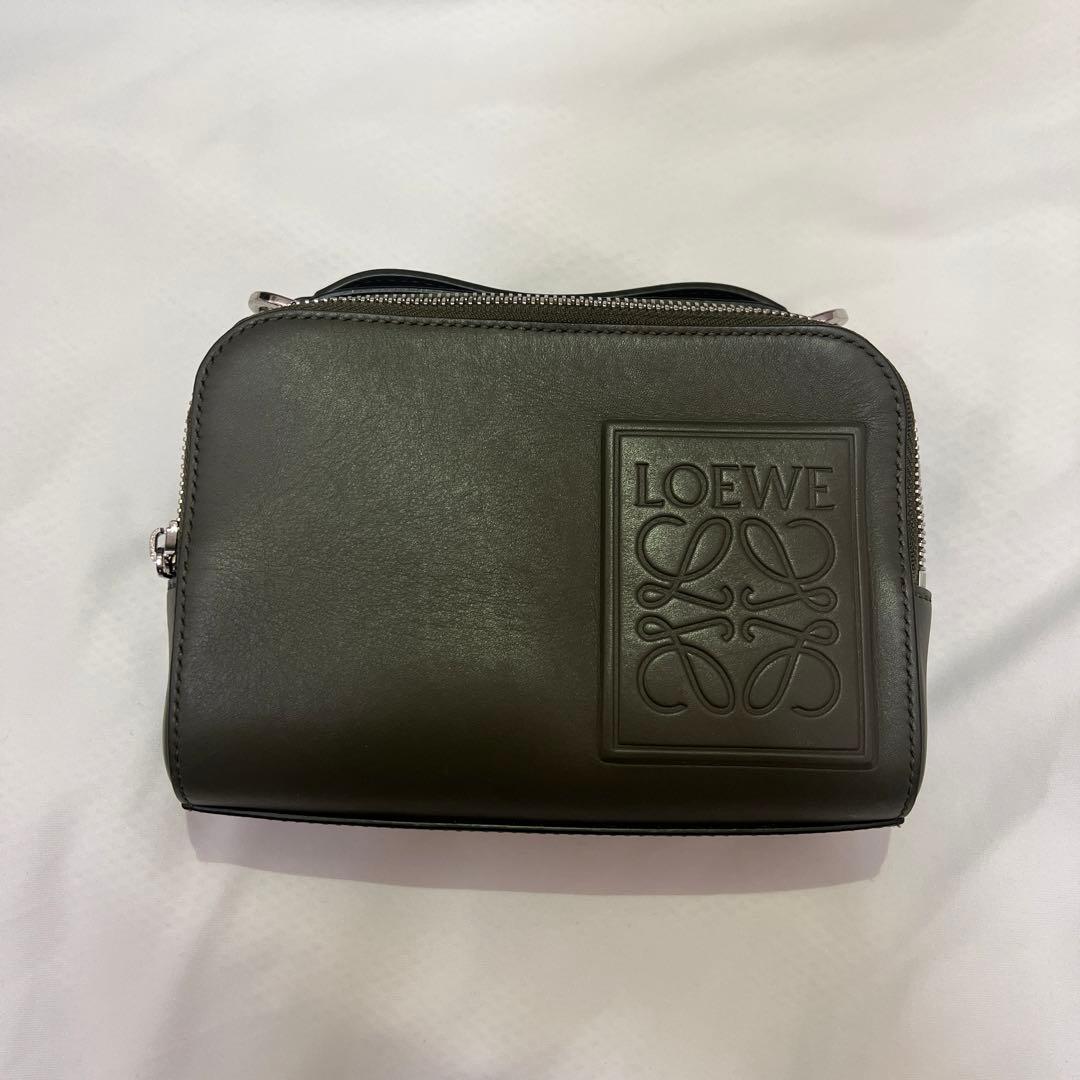 LOEWE ダークグレー ショルダーバッグ