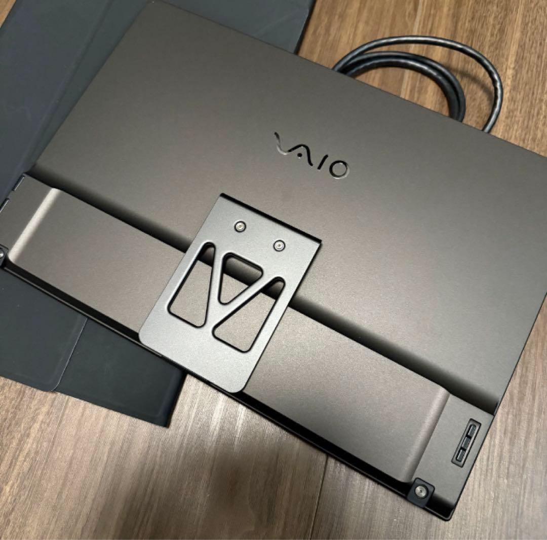 定価5.5万円　モバイルディスプレイ VAIO Vision+ 14