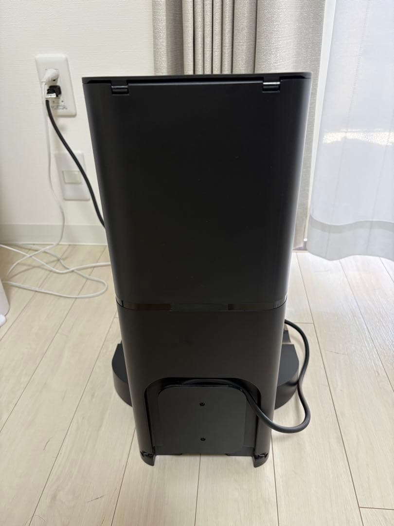 iRobot Roomba i7+ 自動ゴミ収集機能付き i755060