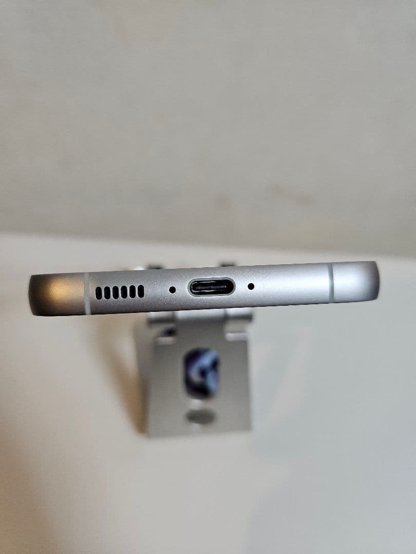 Galaxy S23 FE 256GB SCG24 保護フィルム新品、ケース付き