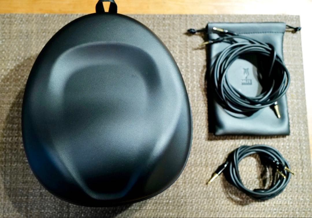 【中古　超美品 早者勝】MezeAudio 109PRO スタンド・リケ付