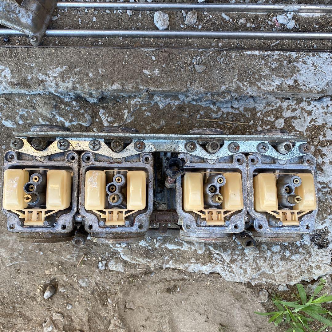 CBR 400fキャブレター