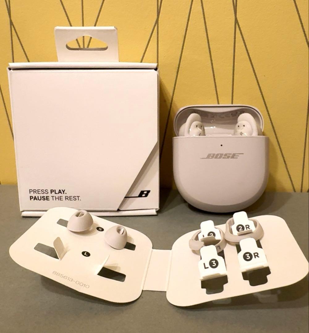 BOSE QC Ultra Earbuds ワイヤレスイヤホン 充電ケース付き