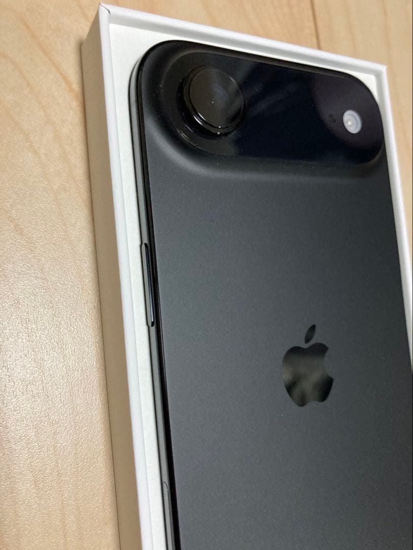 iPhone Air 256GB ブラック 極美品 SIMフリー