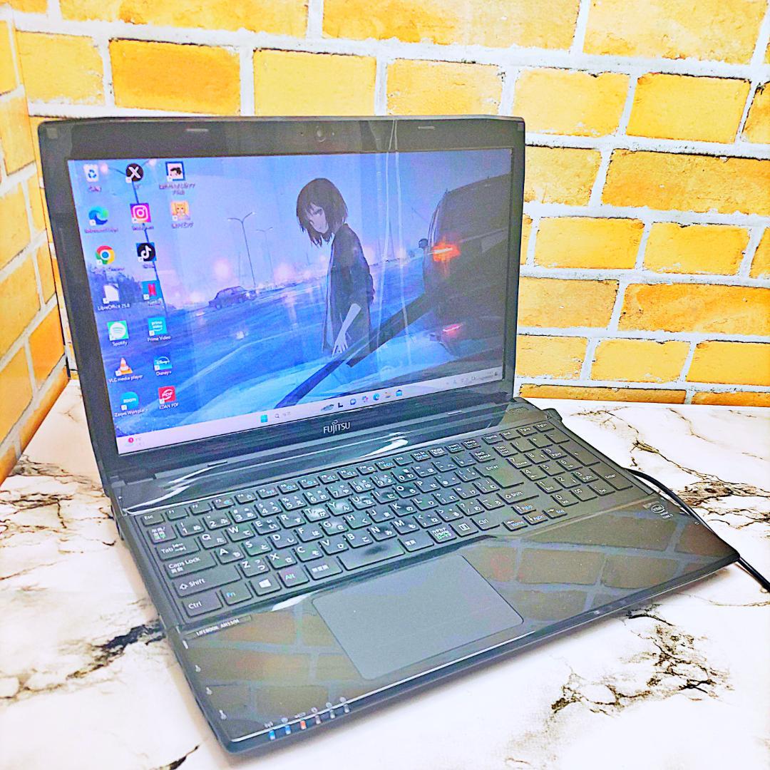 最強Core-i7搭載ノートパソコン❤️爆速SSD❤️メモリ8G✨ハイスぺ☘️