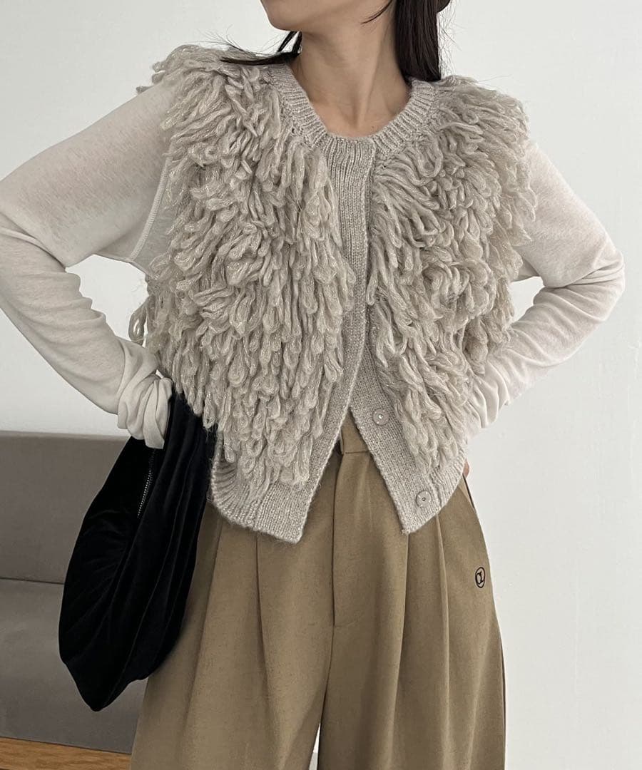 CAPRICIEUX LE'MAGE フリンジベスト（グレージュ）