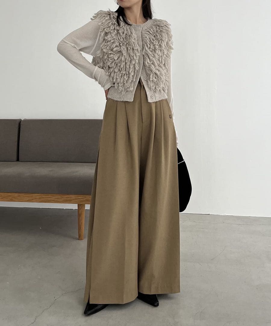 CAPRICIEUX LE'MAGE フリンジベスト（グレージュ）