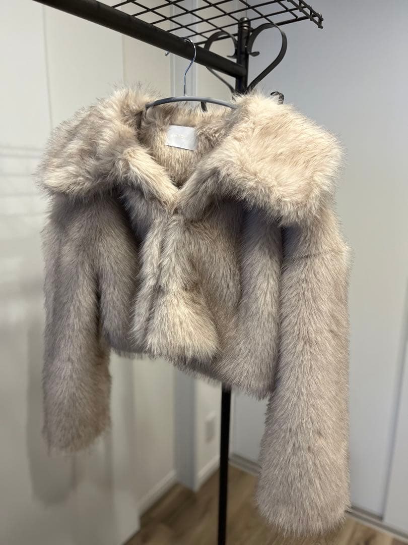 Chico ファーショートコート ベージュ