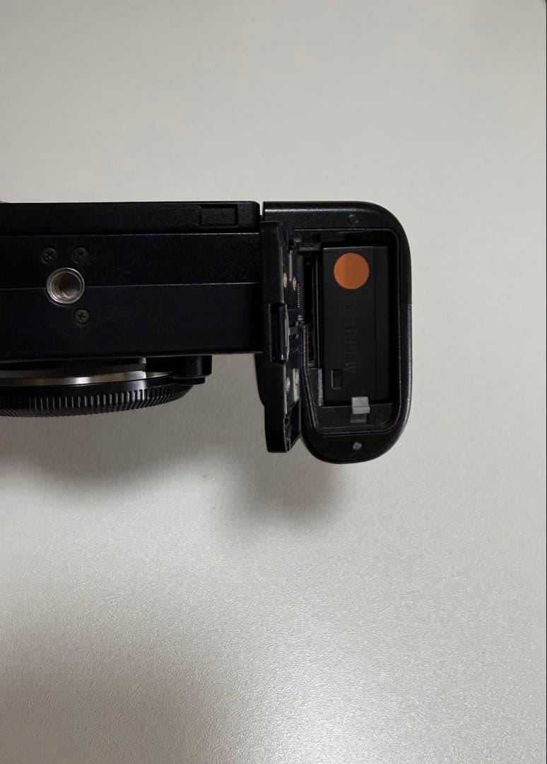 FUJIFILM X-S10 ボディ＋ストラップ