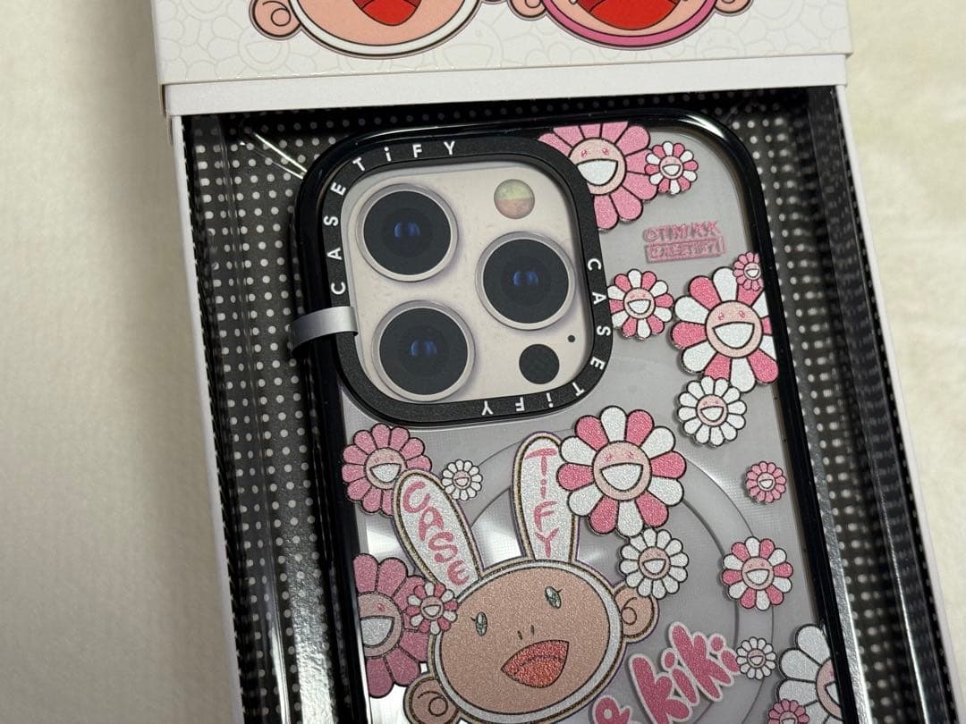 新品★完売★村上隆×CASETiFY★★iPhone16proケース＋ストラップ