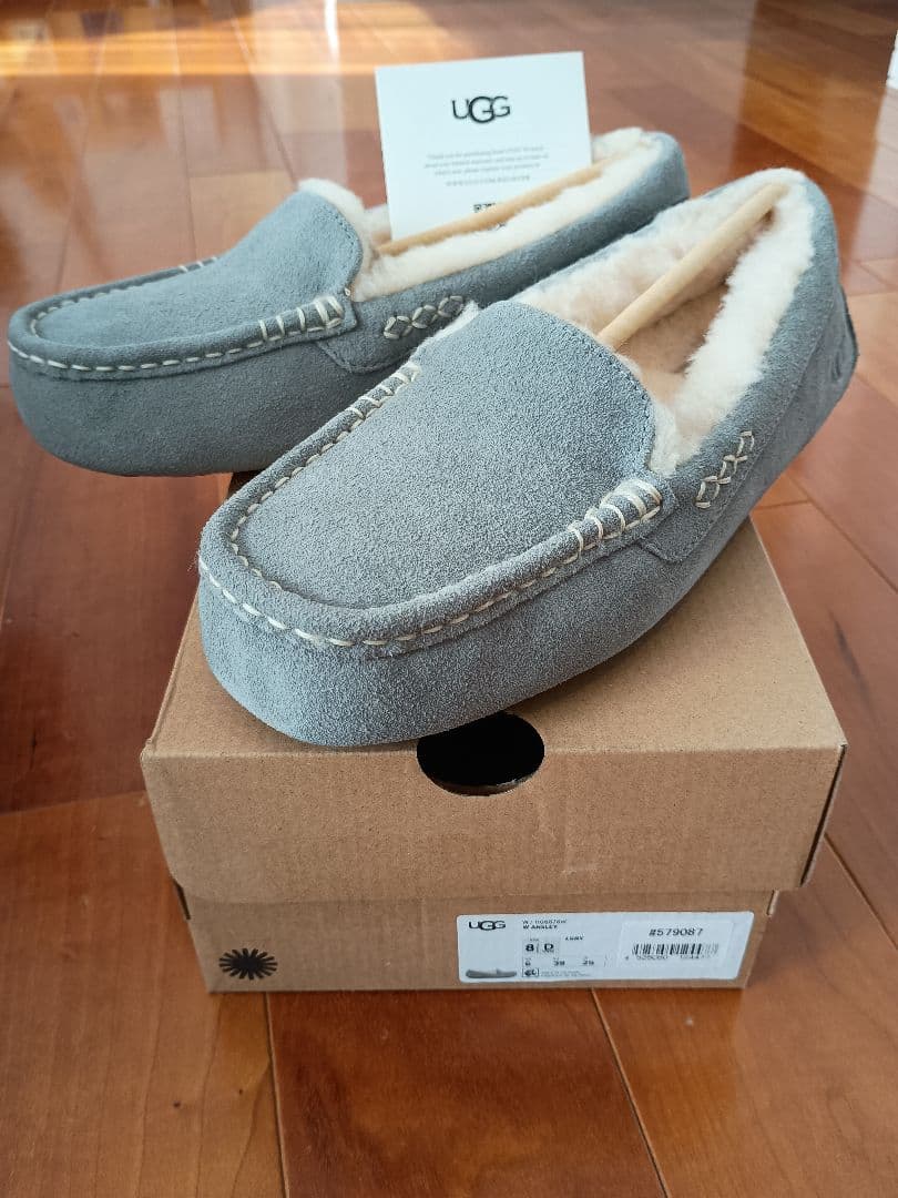 専用　UGG Ansley グレー　LGRY モカシン スリッポン 8D
