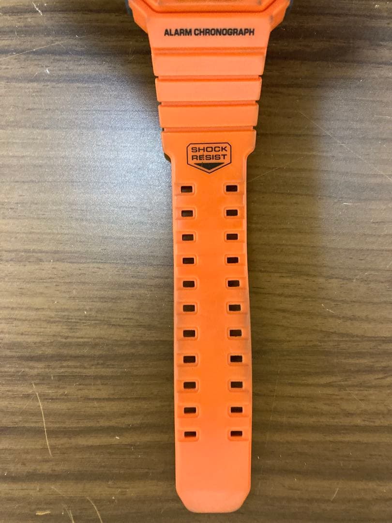 超希少 CASIO(カシオ) G-SHOCK 電波ソーラー レスキューオレンジ