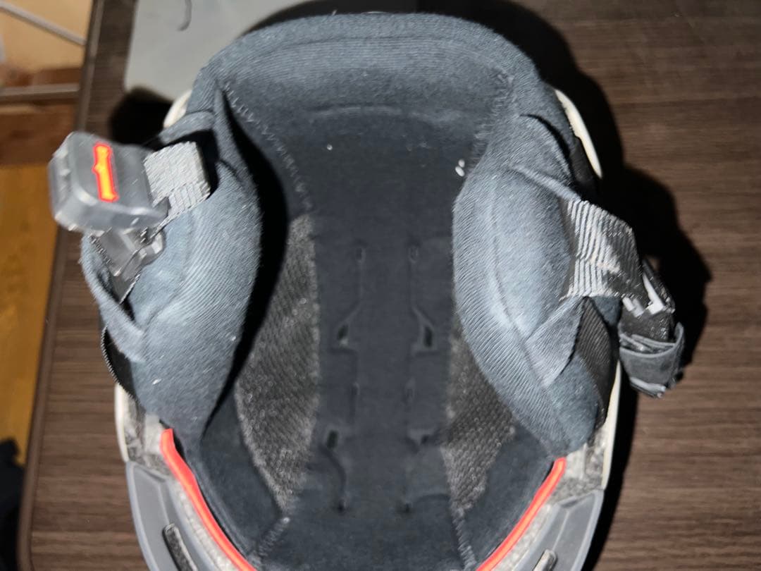 アルピナ　ヘルメット　Mips