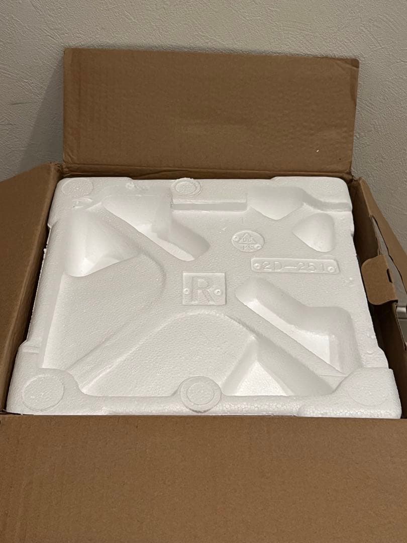 K 【新品・未使用】siroca 電気圧力鍋 SP-2DM251