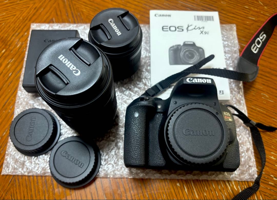 Canon EOS Kiss X9i ダブルズームキット