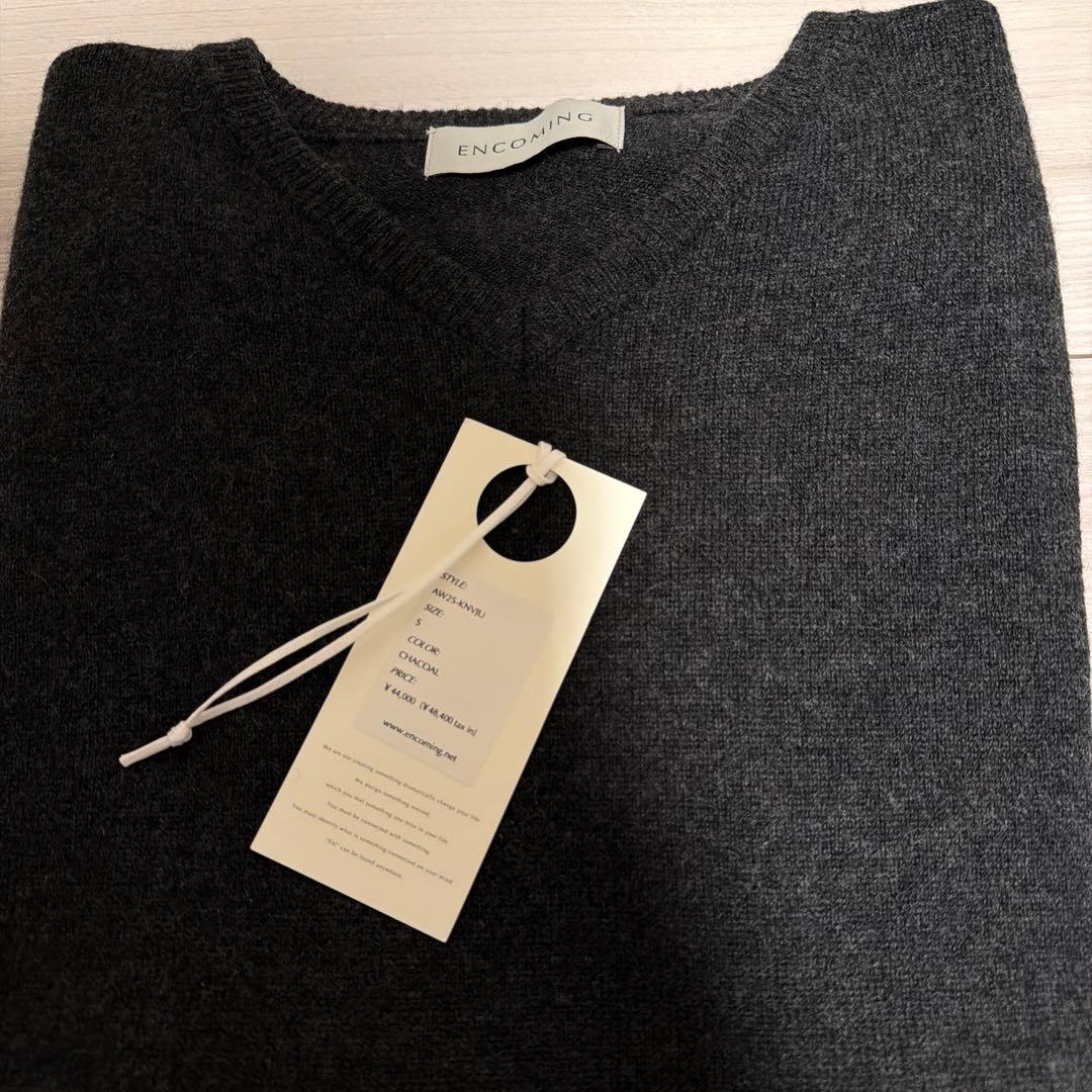 トップス ENCOMING 25AW KNITTED V NECK JUMPER