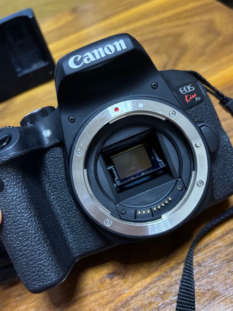 Canon EOS Kiss X9i レンズ2本付き
