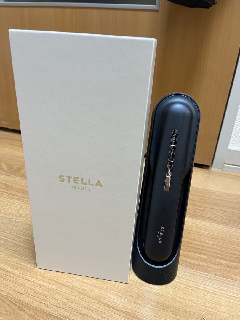 STELLA 美顔器 ブラック