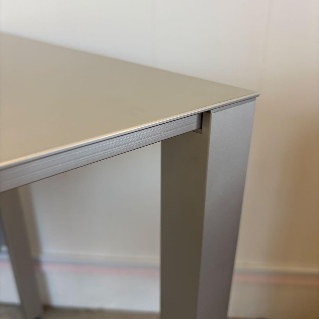 パソコンデスク Cassina ixc. AIR FRAME desk