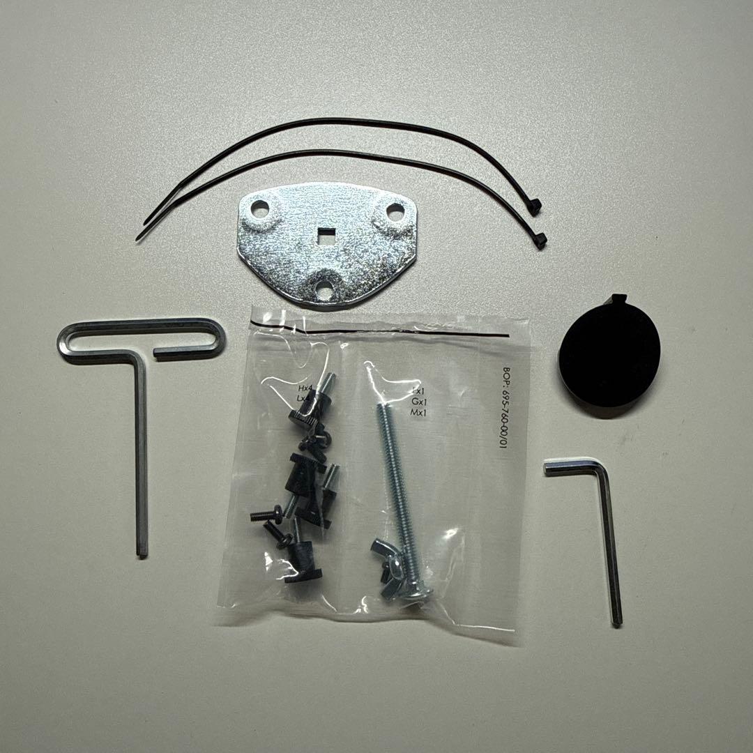 amazon basic シングルモニターアーム ブラック M02