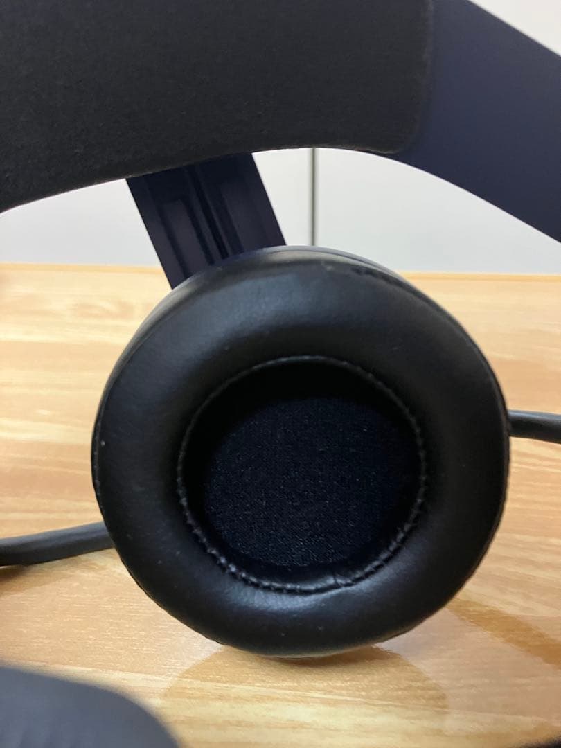 HTC VIVE PRO（ベースステーション2.0×2）　フルセット