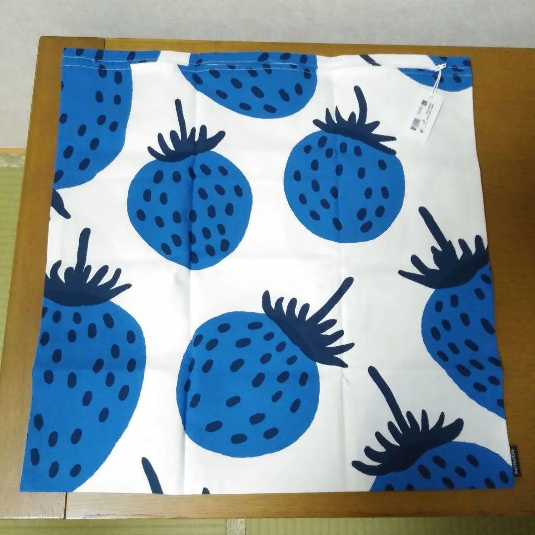 marimekko マリメッコ/ Mansikka クッションカバー　マンシッカ