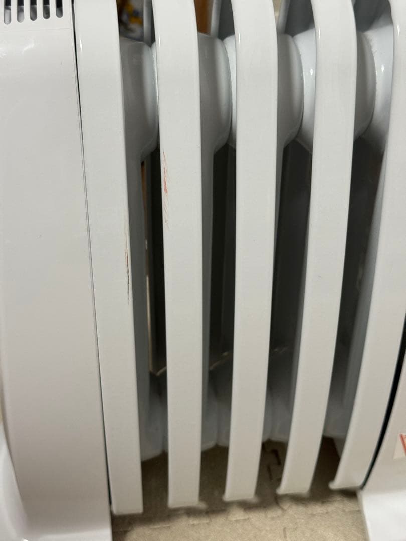 De’Longhi（デロンギ）オイルヒーター NJ0505E