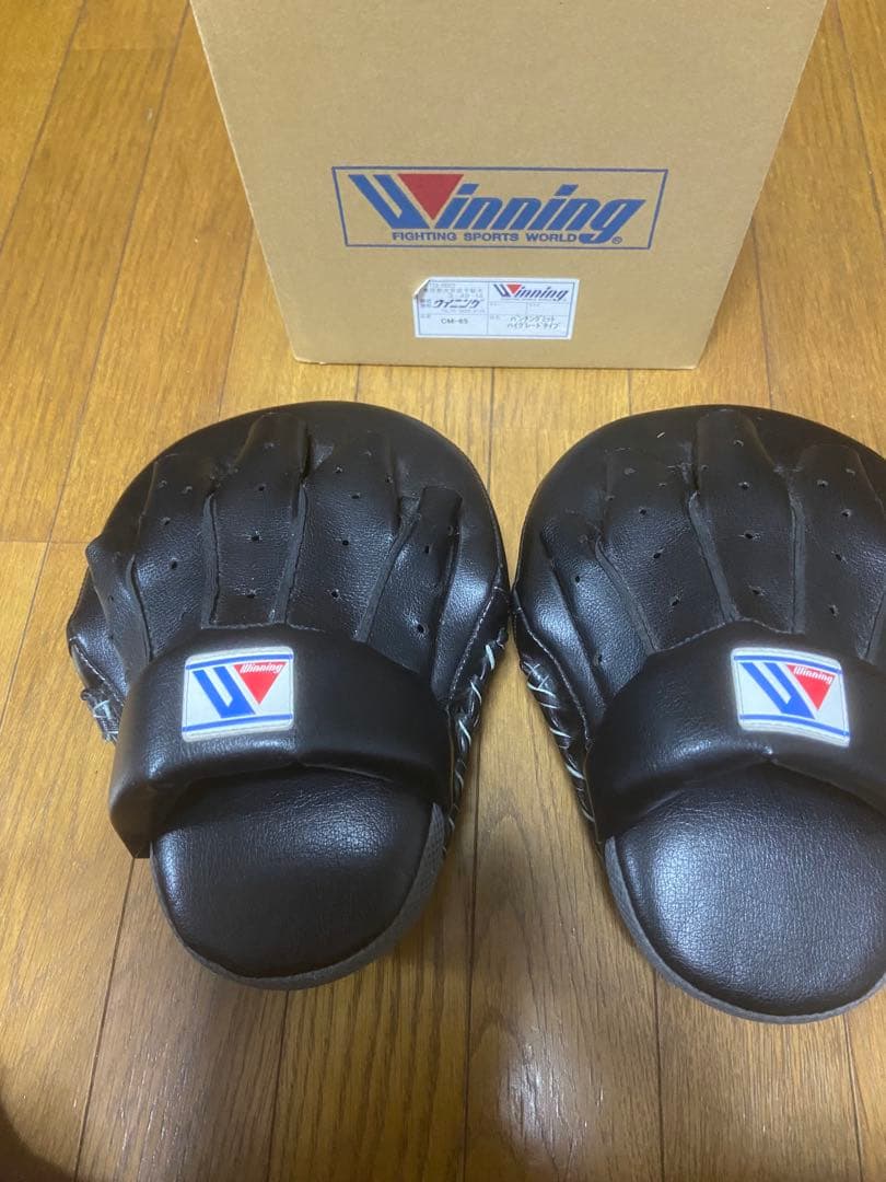 Winning パンチングミット ブラック