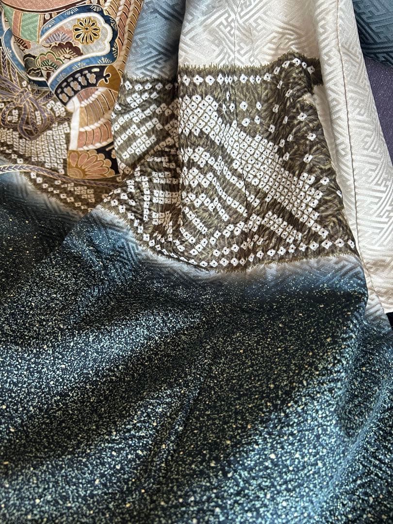 高級お宮参り着 男の子　日本製「鷹と龍」模様　産着 初着　絹