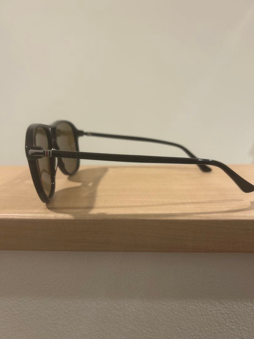 極美品GUCCI ブラック サングラス ブラウンレンズ