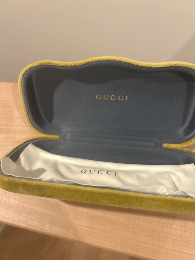 極美品GUCCI ブラック サングラス ブラウンレンズ