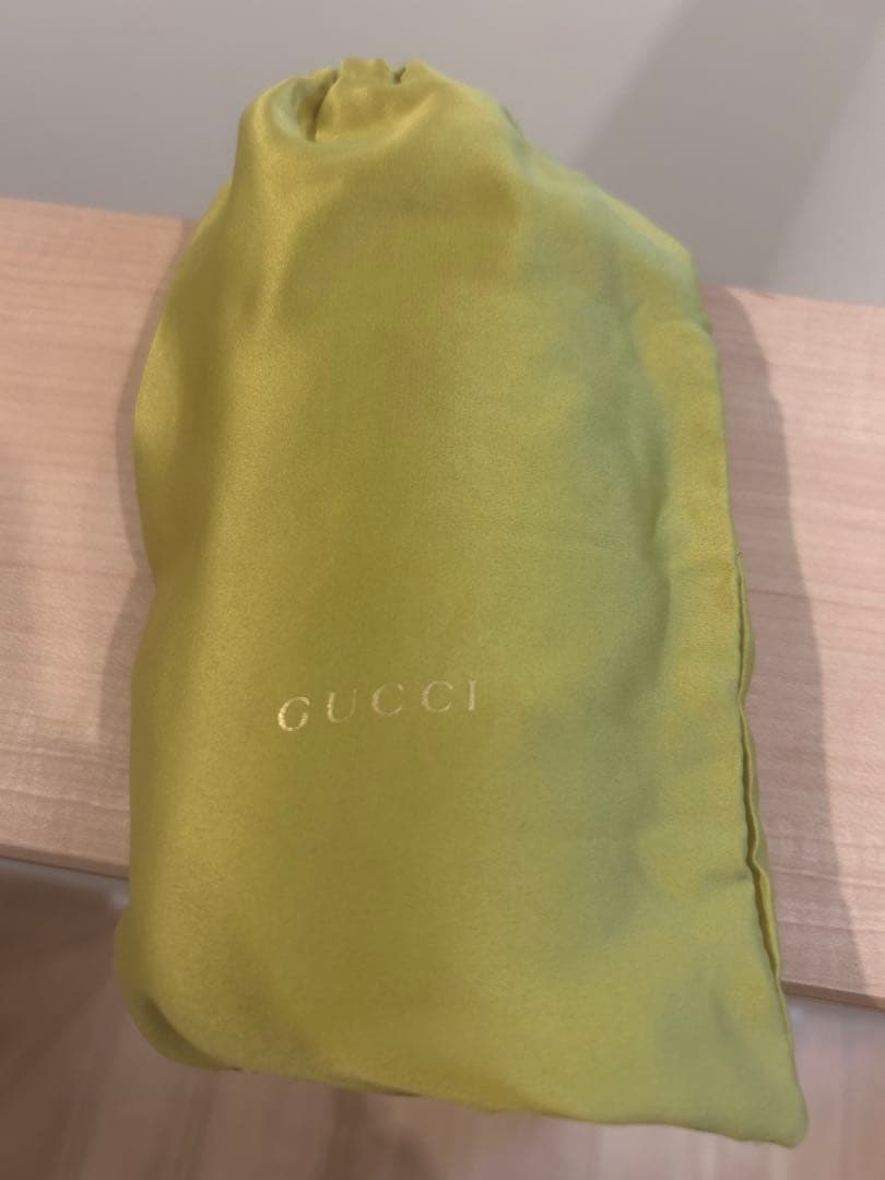 極美品GUCCI ブラック サングラス ブラウンレンズ
