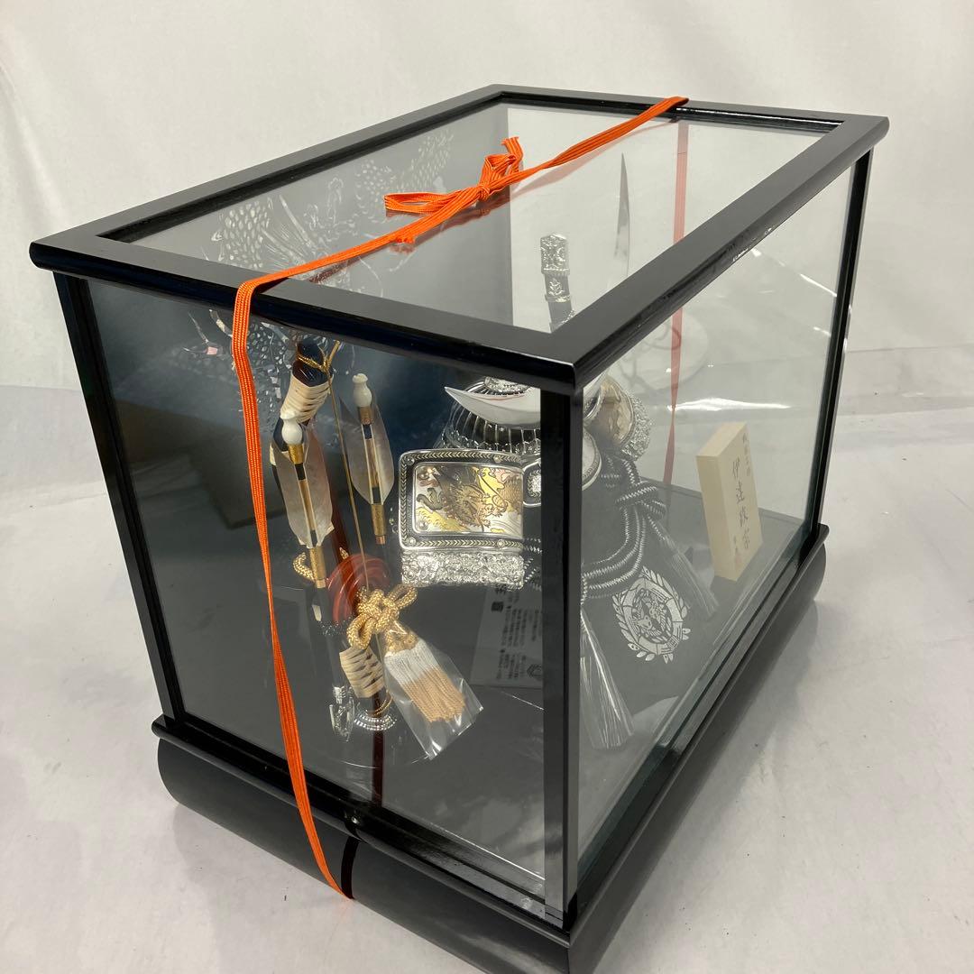 ▽ 五月人形 兜ケース飾り 伊達政宗 京寿 シルバー こどもの日