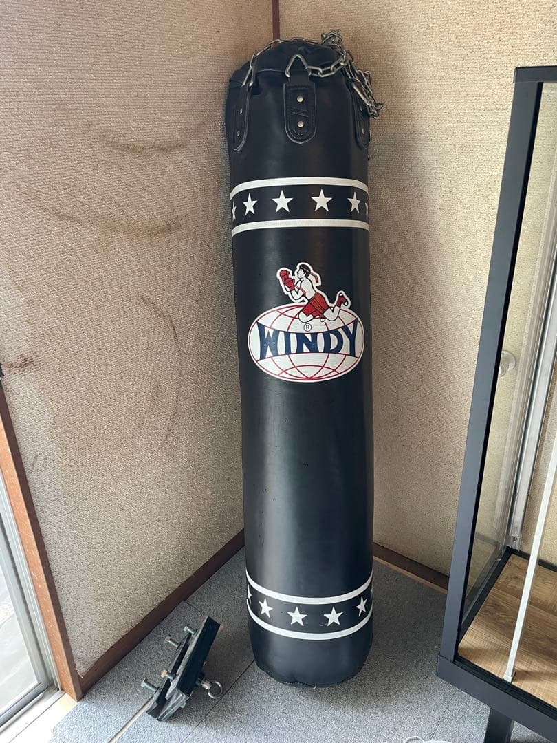 美品　WINDY フルレザーサンドバッグ　サンドバッグ　180cm 約65kg