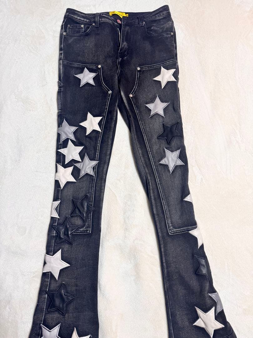 ラ*ネ様 GUAPI スターパッチ　32インチ　フレアデニムパンツ US dri