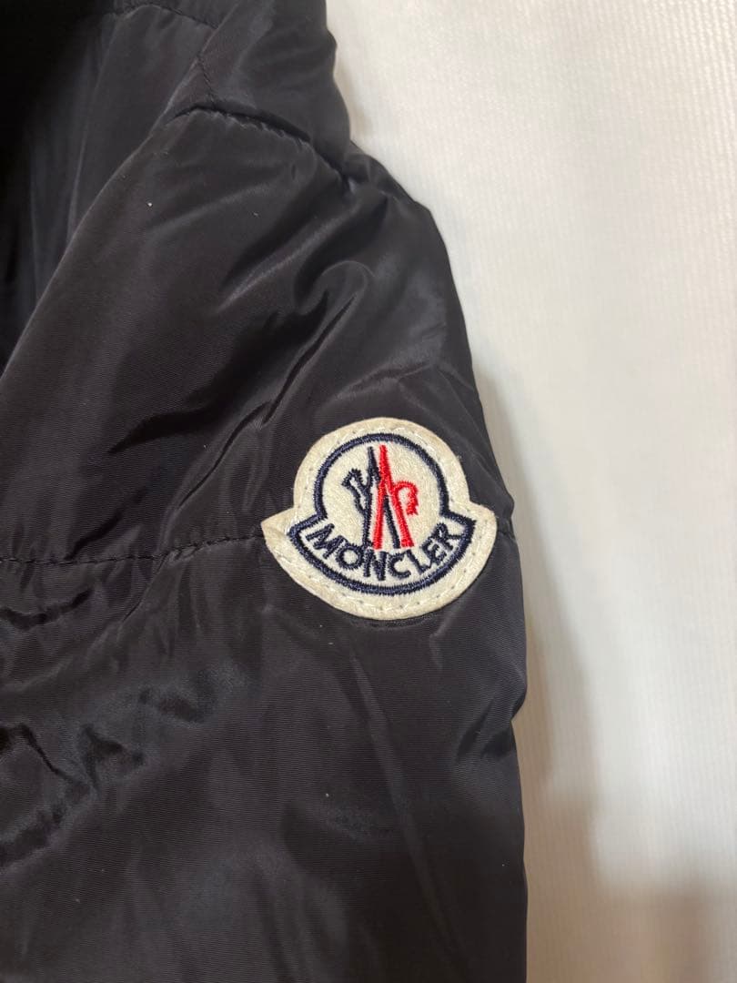 MONCLERダウン