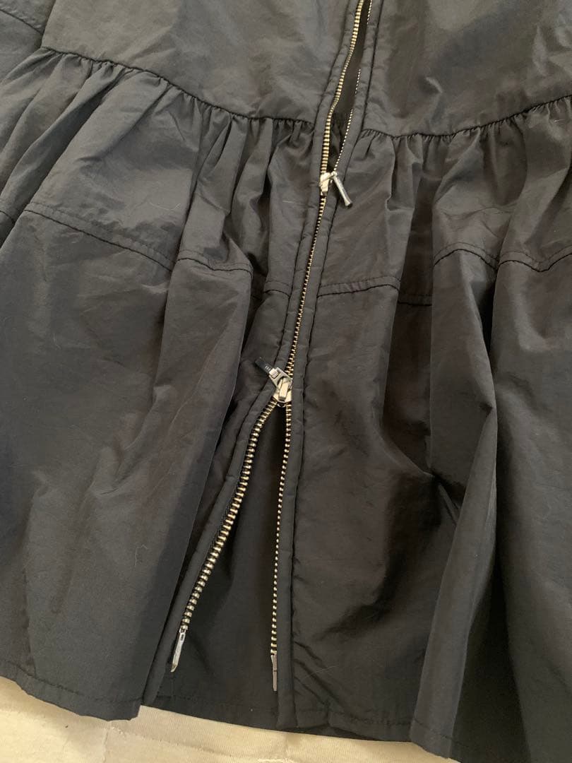 タグ付き　新品未使用　ビアズリー　ペプラムジップシャツブルゾン　ブラック