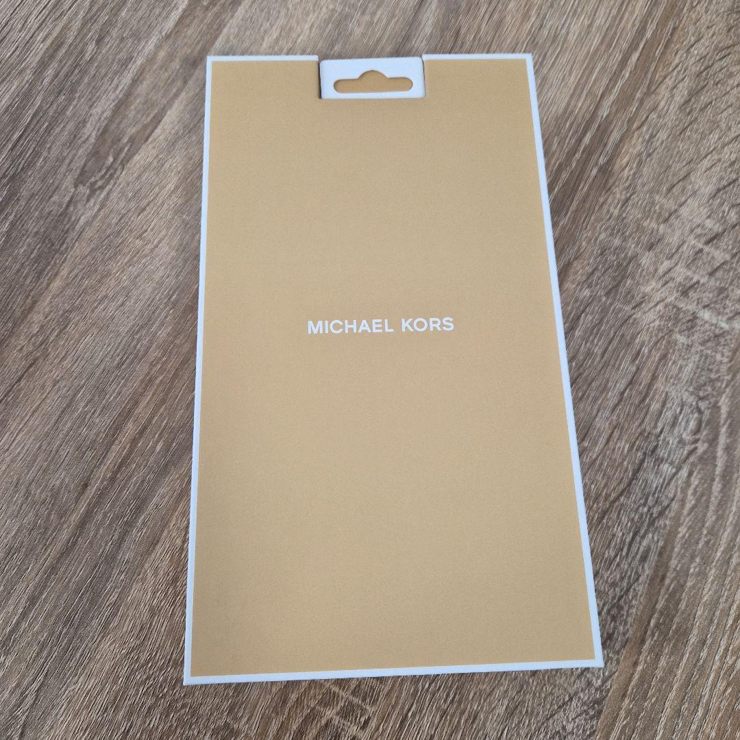 iPhone17Pro マイケルコース ブックタイプwith タッセルチャーム