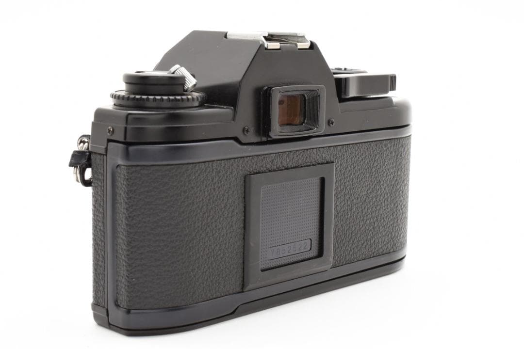 ■ 美品 ■ ニコン　Nikon EM ボディ 　　　#2511573-28J