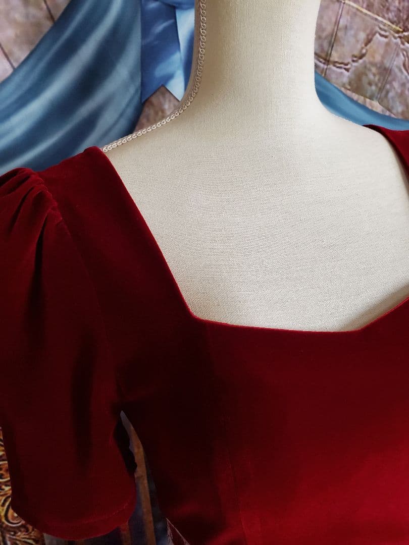 M【新品インポートセレクト】ベロアジャガードクラシカルドレス冬ドレス赤 演奏会