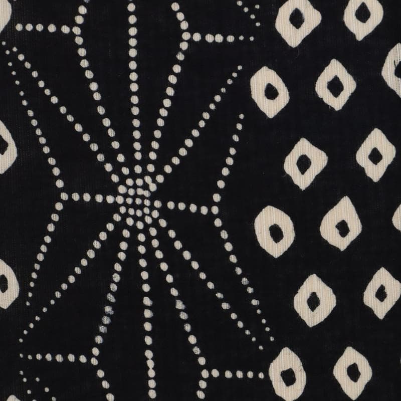 《源氏物語◇長尺『綿麻』夏着物■小紋◆鹿の子柄麻の葉の柄縞■黒地◆UB7-22》