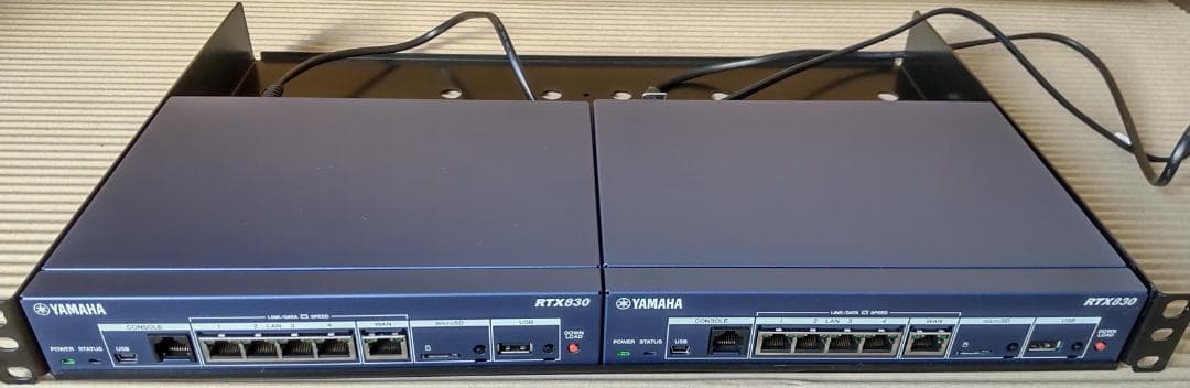 YAMAHA RTX830 ルーター 2台 ＋ RTXシリーズ専用棚板　セット