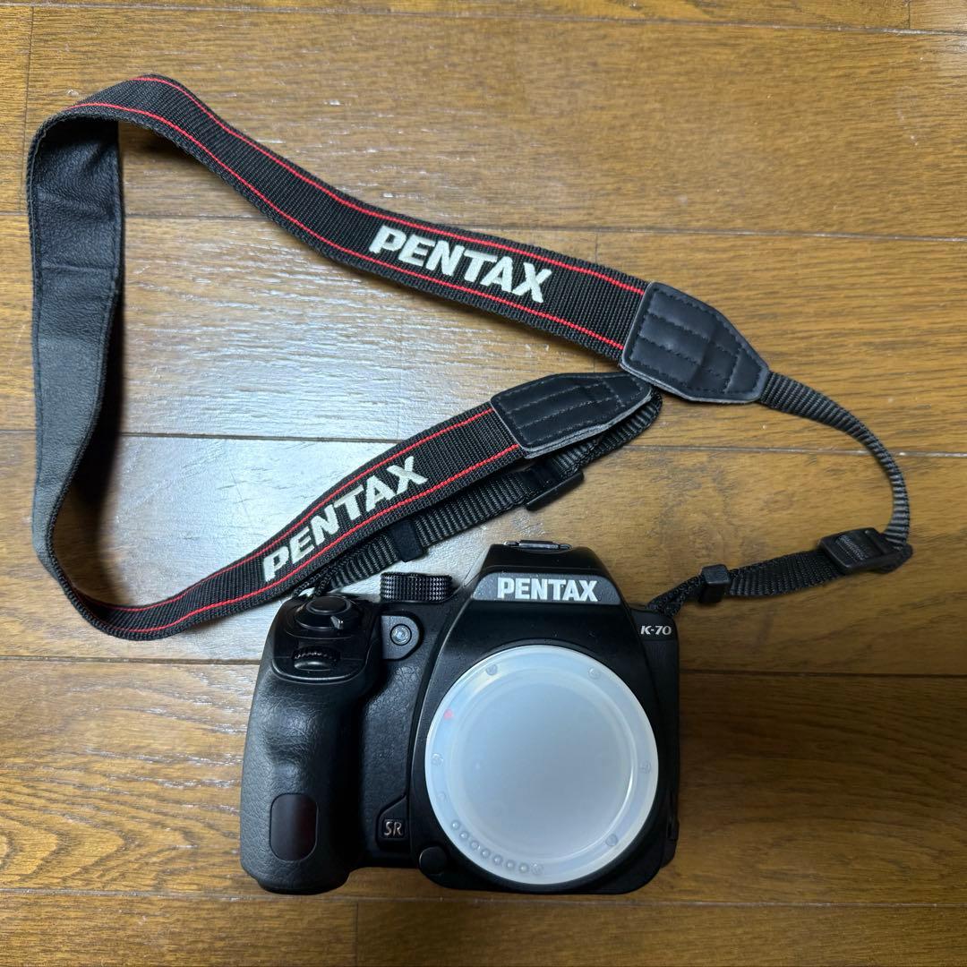 PENTAX K-70 (箱付き 付属品多数）