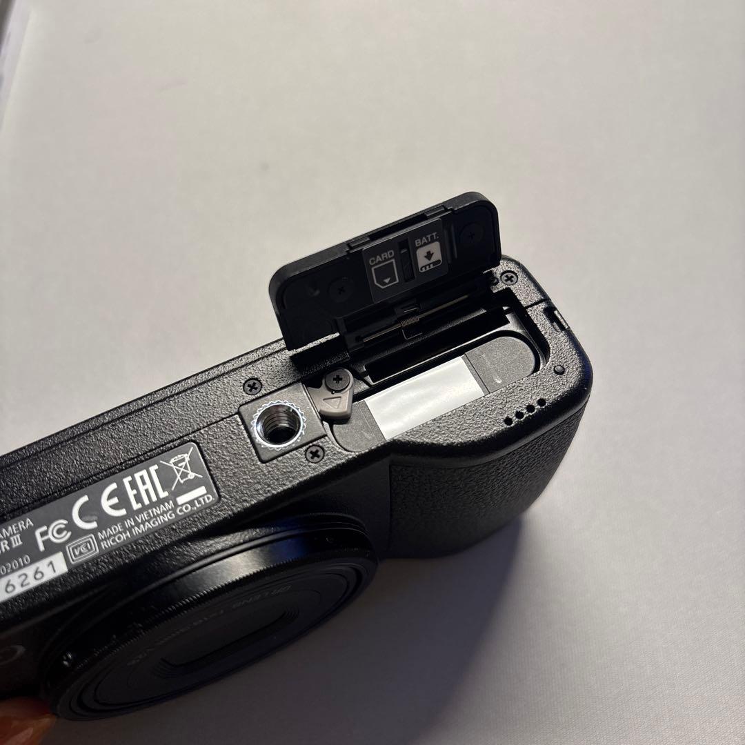 修理歴有　RICHO GR3 hdf