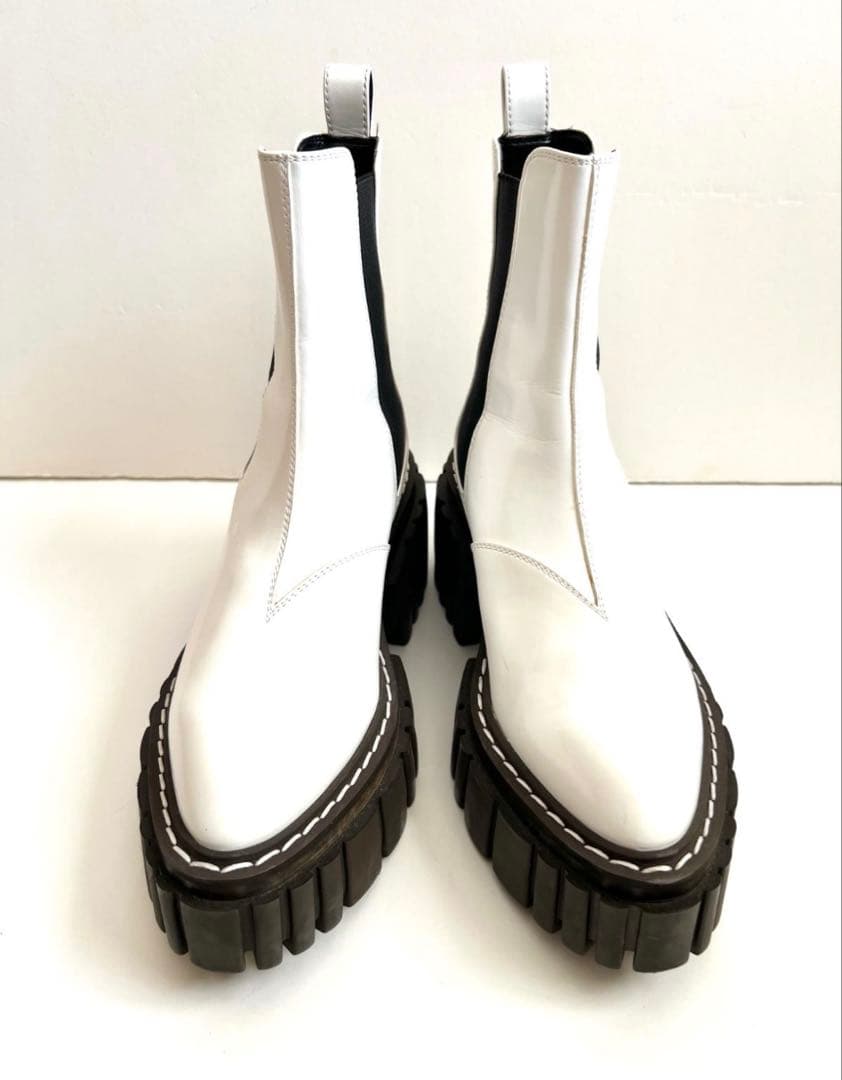 ステラマッカートニー ホワイト サイドゴアブーツ 厚底
