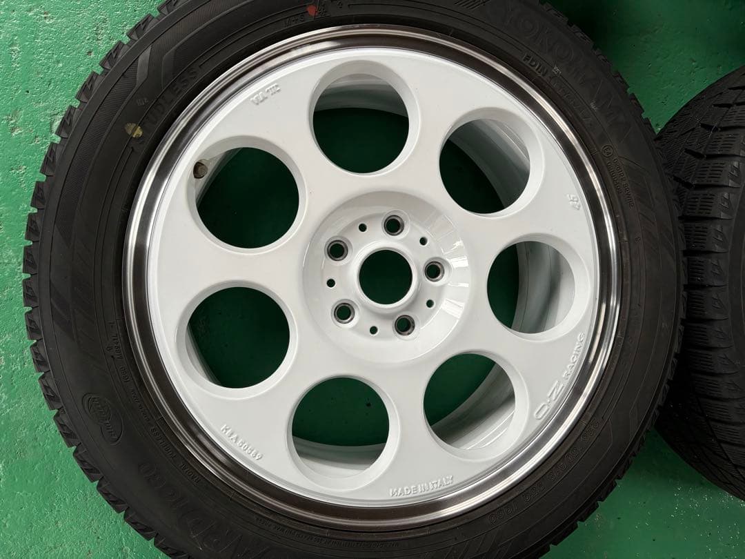 希少 O.Z RACING 225/50R18 スタッドレスタイヤセット