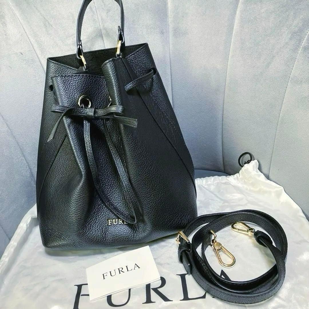 FURLAフルラ　コスタンザ　2way巾着バッグ/ショルダーバッグ　黒ブラック