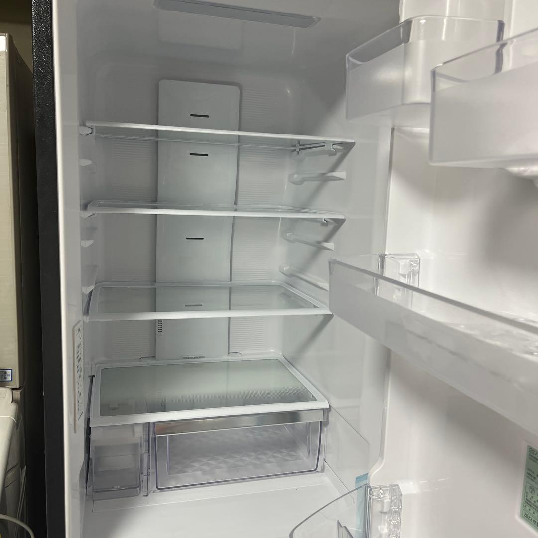 HITACHI 冷蔵庫 R-V32SV 315L 2023年製