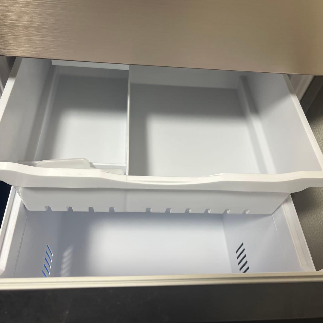 HITACHI 冷蔵庫 R-V32SV 315L 2023年製